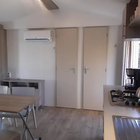 Mobil Au Bord Du Verdon Appartement *